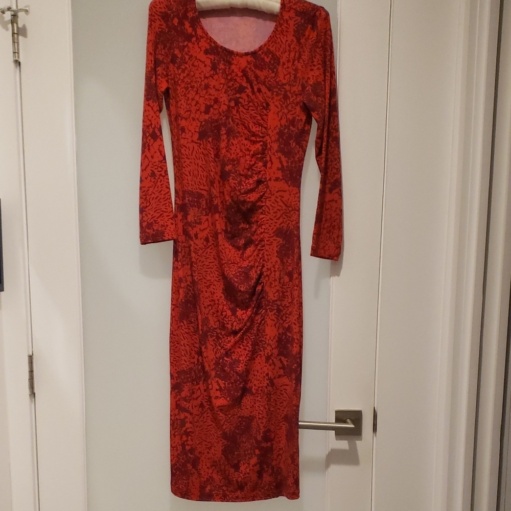 Like New, Chic Midi Length Red & Purple Bodycon Dress